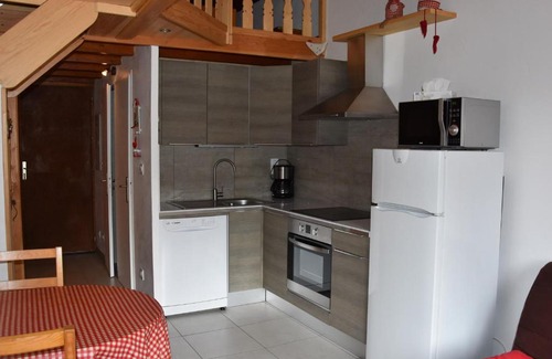 Champagny-en-Vanoise Apartamento | Studio mezzanine, terrasse sud, proche commerces et télécabine à Champagny-en-Vanoise - FR-1-464-17