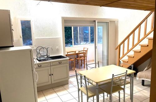 Saint-Pierre-la-Mer Apartamento | Studio mezzanine St pierre la mer
