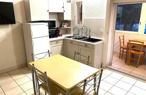 Saint-Pierre-la-Mer Apartamento | Studio mezzanine St pierre la mer