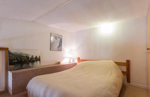 La Rosiere Apartamento | Studio mezzanine 35m², 6 pers, proche pistes et commerces, balcon, ascenseur, casier à skis - FR-1-275-143