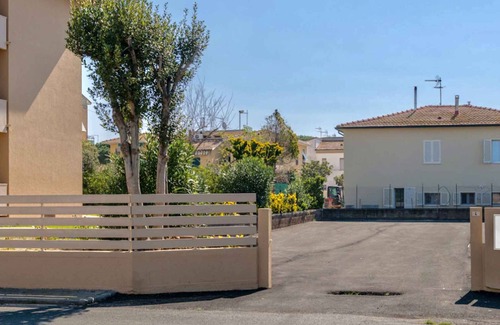 Marina di Cecina Apartamento | Casa vacacional Apartamento tipo estudio con aire acondicionado.
