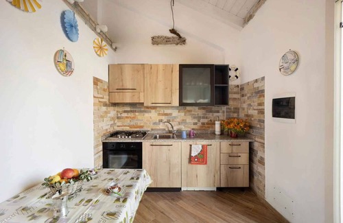 Pompeiana Apartamento | Casa vacacional con terraza, muebles de jardín y piscina