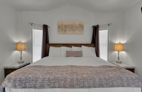 Gatlinburg - Pigeon Forge Chalet De Esquí | Studio Model Home with Parking