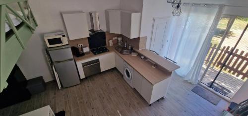 Cuges-les-Pins Apartamento | Studio moderne à Cuges-les-Pins - 27 m² avec jardin privé
