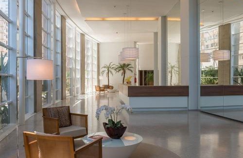 Pompeia Apartamento | Studio moderno em condomínio de luxo pé na areia