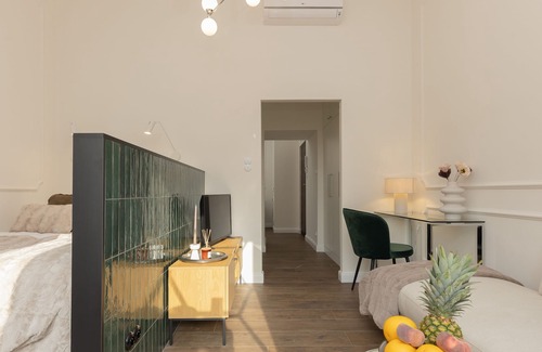 Srodmiescie Apartamento | Studio Narutowicza 38 by Renters