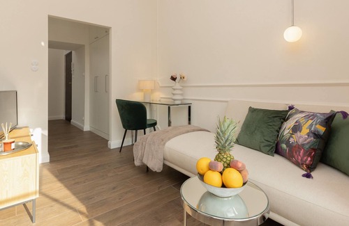 Srodmiescie Apartamento | Studio Narutowicza 38 by Renters