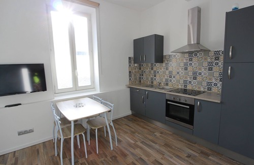 Portel-des-Corbieres Apartamento | Studio near the beaches