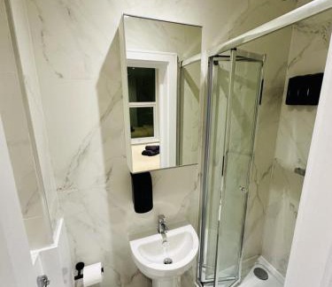 Magherafelt Apartamento | Studio Near Buckingham Palace