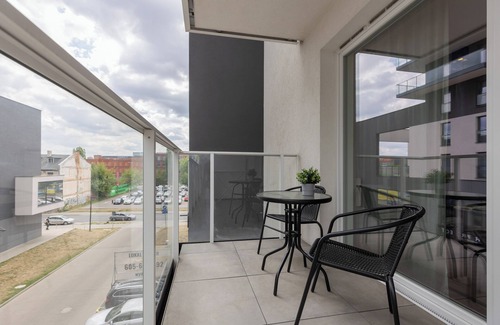 Baluty Apartamento | Studio Near Manufaktura Łódź by Renters