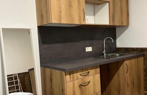 Neudorf-Weimershof Casa | Studio near to the City Centre