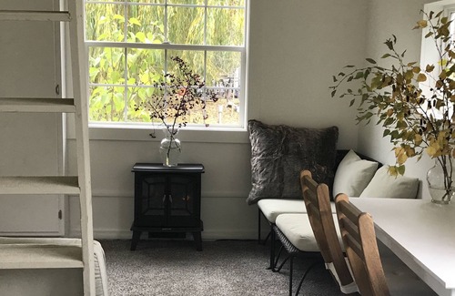 Vashon Island Apartamento | Studio near Vashon Town