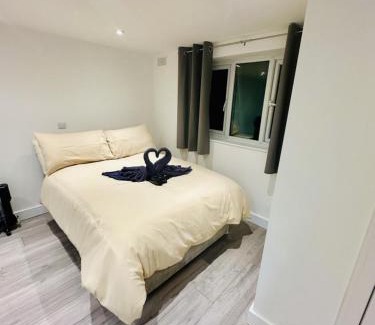 Magherafelt Apartamento | Studio near Waterloo