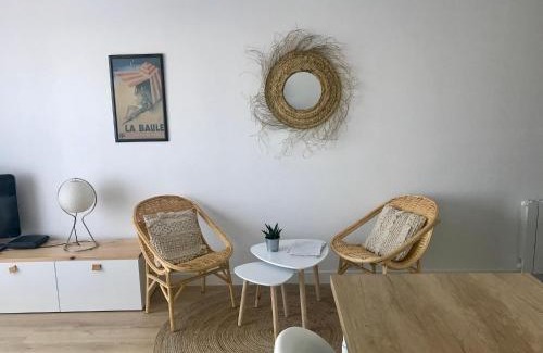 Le Pouliguen Apartamento | Studio neuf , à 2 pas de la plage et du port