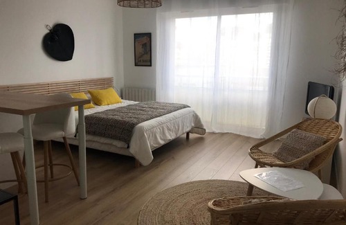 Le Pouliguen Apartamento | Studio neuf , à 2 pas de la plage et du port