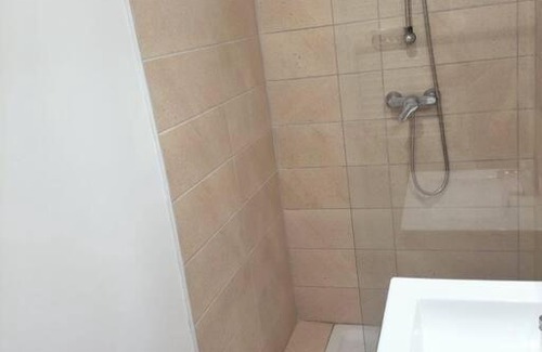 Bressols Apartamento | Studio neuf à la campagne