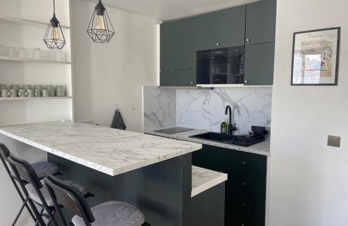 Vendee Apartamento | Studio Neuf & Équipé au coeur du Marais