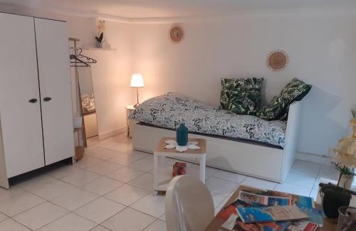 Vernier Apartamento | Studio neuf centre ville Quartier Libération