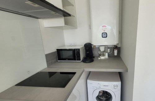 Tarbes Apartamento | Studio NEUF et élégant avec CLIM