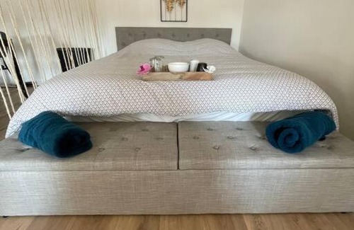 Blaye Apartamento | Studio neuf lumineux climatisé