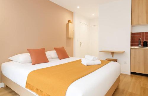 Combat Apartamento | Studio neuf metro Buttes chaumont - Paris 19 - 2P