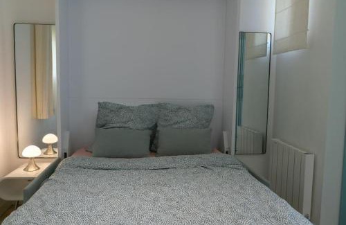Bagneux Apartamento | Studio Neuf, Meublé avec climatisation et parking payants