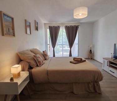 Costieres Apartamento | studio Nimes capouchiné parking et balcon proche centre