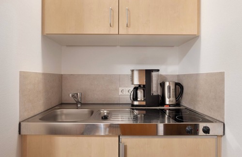 Uehlingen-Birkendorf Apartamento | Estudio 'Nr 8' con balcón y Wi-Fi