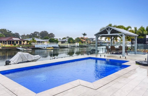 Bongaree Apartamento | Studio on Bribie Canal