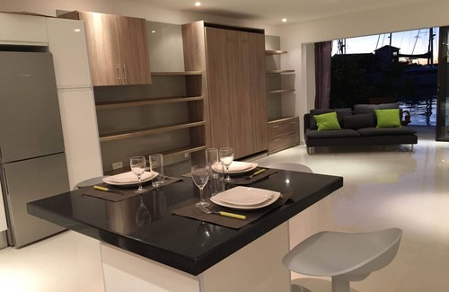 Pelican Key Apartamento | Estudio sobre el agua en el Simpson Bay Yacht Club