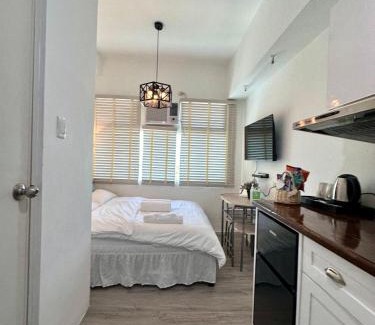 Alabang Apartamento | Studio One Condominium, Alabang - Bluu - Fiber Wi-Fi, Netflix-ready