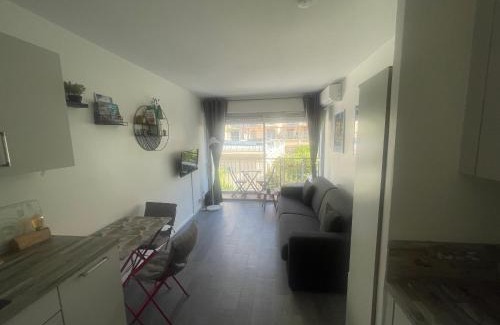 Gambetta Apartamento | STUDIO ORANGERS