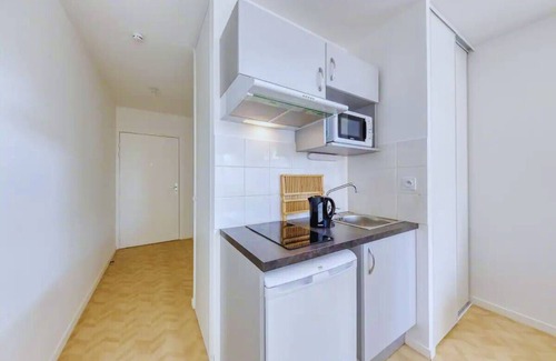 Bobigny Apartamento | Studio Pablo à 4 min du Métro 5 et du Tram 2 ! Proche Paris, Idéal Pour un duo