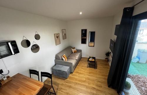 Montry Cama Y Desayuno | Studio paisible sous un Pin près de Disneyland