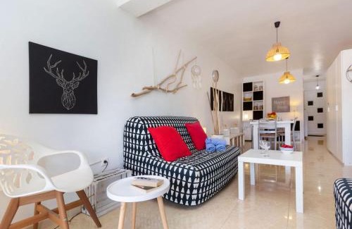 La Pineda Apartamento | Studio Paradis Playa by Interhome