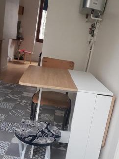 Combat Apartamento | Studio Paris buttes Chaumont