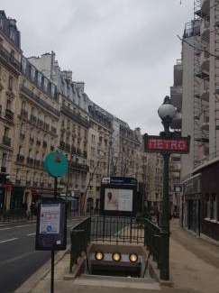 Combat Apartamento | Studio Paris buttes Chaumont