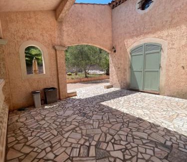 Vidauban Apartamento | Studio Passsarinho avec piscine privative - Vidauban Experience
