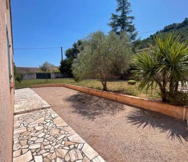 Vidauban Apartamento | Studio Passsarinho avec piscine privative - Vidauban Experience