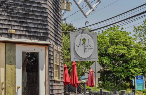 East Orleans Apartamento | Studio perfect for 3, Walk to Nauset Beach!