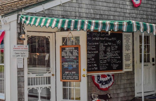 East Orleans Apartamento | Studio perfect for 3, Walk to Nauset Beach!