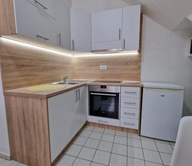 Petrovac Apartamento | Studio Petrovac B