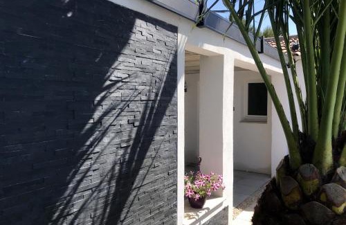 Vitrolles Casa | Studio Piscine Pa Ni Pwoblem