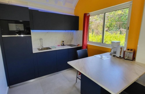 Orient Bay Chalet De Esquí | Studio Pool View – Residence Adam et Eve