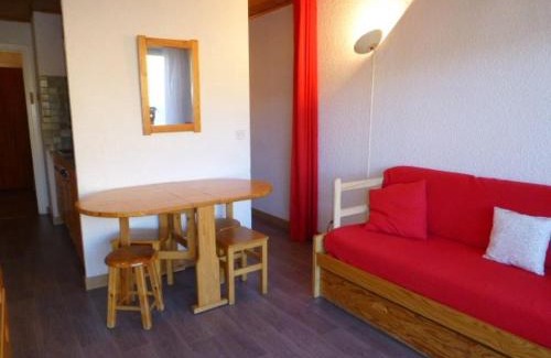 Cognet Apartamento | Studio pour 4 pers avec balcon, TV, cuisine équipée, à 50m des pistes - Alpe d'Huez - FR-1-405-101