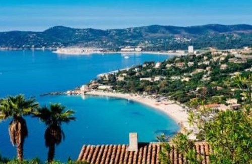 Le Lavandou Apartamento | Studio pour 4 personnes avec terrasse et plage directe au Lavandou - FR-1-251-251