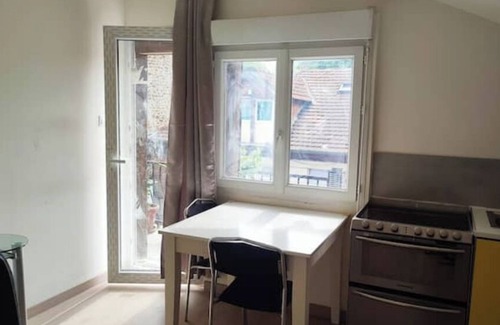 La Courneuve Apartamento | Studio Pour Une/deux Personnes