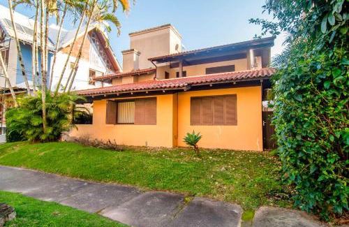 Jurere Internacional Apartamento | Studio próximo ao mar em Jurerê PR1362