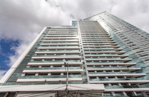 Reboucas Apartamento | Studio Premium Estação - Central - 7th014