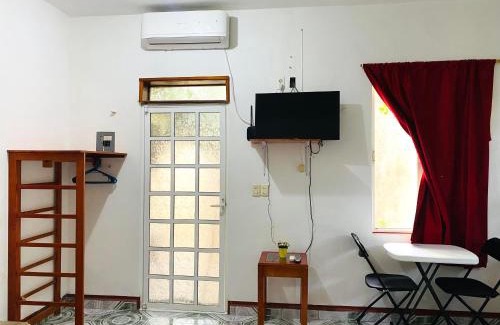 Colonos Cuzamil Apartamento | Studio privado Casa Luz